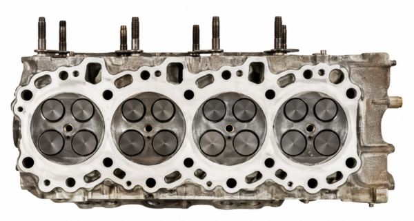 Four-Cylinder Engine Head Close-Up Toyota 1KD-FTV Cylinder Head 3.0L 16-Valve Diesel (Hilux / Prado / Dyna) OEM 11101-30050
